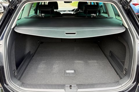 Volkswagen Passat SEL TSI EVO DSG - FULL LEATHER - VAT Q - FULL SERVICE HISTORY - ONE OWNER 47
