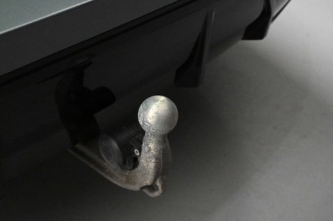 BMW 3 Series 2.0 330E xDrive M Sport Auto 4WD 5dr 35