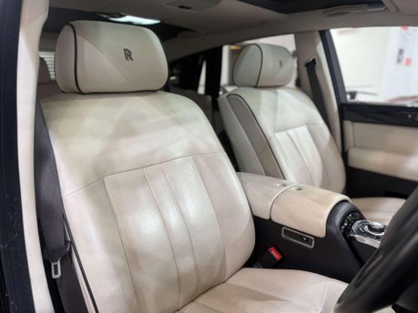 Rolls-Royce Phantom 6.7 V12 Saloon 4dr Petrol Auto Euro 5 (453 bhp) 