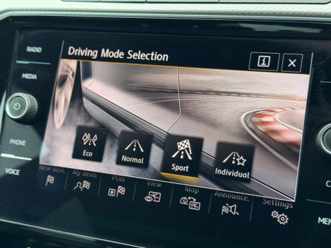 Volkswagen Arteon 1.5 TSI EVO R-Line Fastback DSG Euro 6 (s/s) 5dr 30