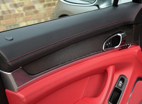 Porsche Panamera Turbo S 24