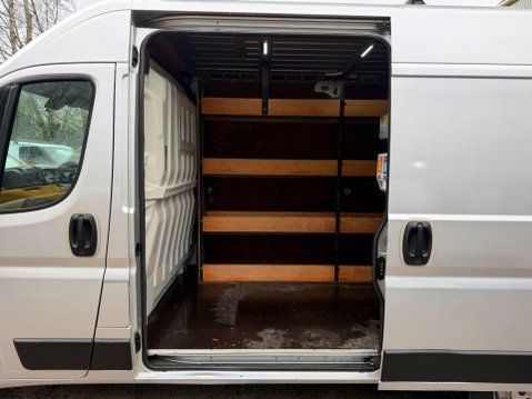 Peugeot Boxer 2.0 BlueHDi 335 Professional Panel Van 5dr Diesel Manual L2 H2 Euro 6 (130 44