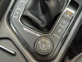 Volkswagen Tiguan 2.0 TDI SE Navigation 4Motion Euro 6 (s/s) 5dr 54
