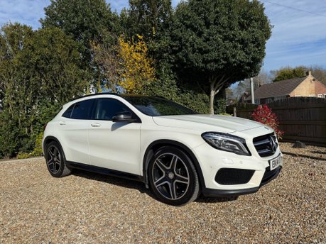 Mercedes-Benz GLA 2.1 GLA220d AMG Line (Premium Plus) SUV 5dr Diesel 7G-DCT 4MATIC Euro 6 (s/ 4