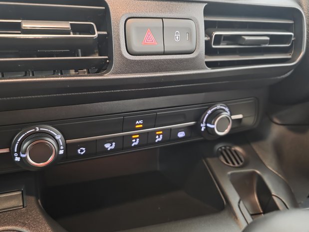 Fiat Doblo Doblo L2 1.5 Multijet 100 H1 Crew Van 18