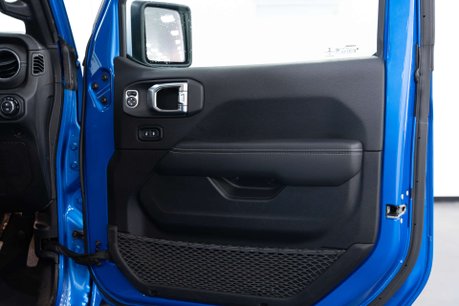 Jeep Wrangler 2.0 Wrangler Overland Unlimited Edition Auto 4WD 4dr 12