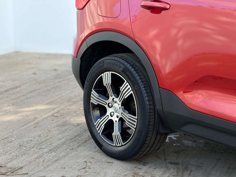 Volvo XC40 1.5 XC40 Inscription T3 5dr 9