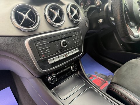 Mercedes-Benz GLA 1.6 GLA200 AMG Line Edition 7G-DCT Euro 6 (s/s) 5dr 10