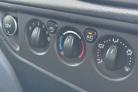 Ford Transit 460 L4 H3 17 Str Minibus with Air Con - Direct from MOD 19