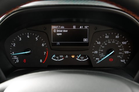 Ford Fiesta ST-LINE 15