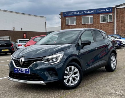 Renault Captur 1.0 Captur Iconic Edition TCe 5dr 1