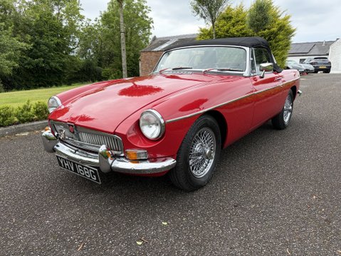 MG B ROADSTER 7