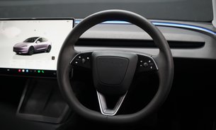 Tesla Model 3 RWD GROK AI Rear Screen Heated & Vented Seats Premium Sound One Owner VAT Q 13