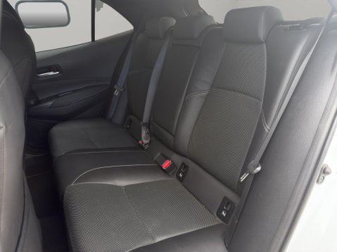 Toyota Corolla 1.8 VVT-h Excel CVT Euro 6 (s/s) 5dr 16