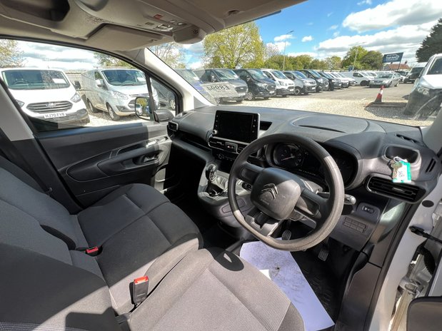 Citroen Berlingo LWB L2H1 (SOLD) Low Roof Enterprise 950 Air Con Sensors EURO 6 NO VAT 27