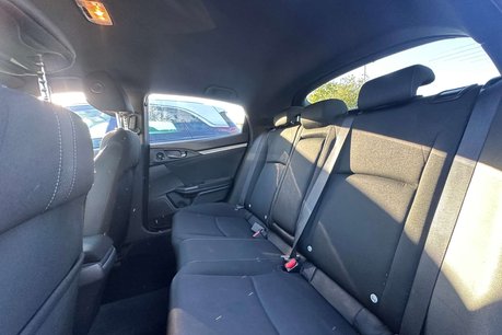 Honda Civic 1.0 VTEC Turbo SR Hatchback 5dr Petrol Manual Euro 6 (s/s) (129 ps) 17