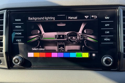 Skoda Karoq SPORTLINE TSI DSG AUTOMATIC - METEOR GREY -PAN ROOF -APPLE CARPLAY 61