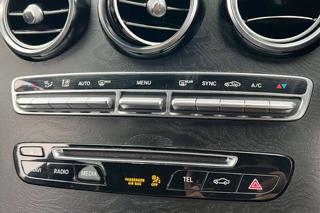 Mercedes-Benz GLC 2.0 GLC250 AMG Line SUV 5dr Petrol G-Tronic+ 4MATIC Euro 6 (s/s) (211 ps) 46