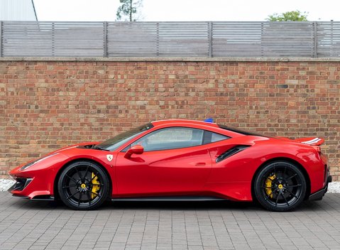 Ferrari 488 Pista 2