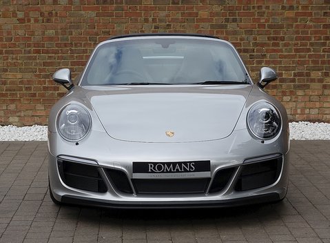 Porsche 911 (991) Targa 4 GTS 2