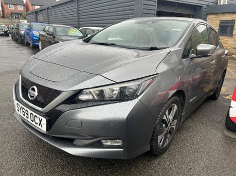 Nissan LEAF N-CONNECTA 5