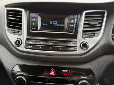 Hyundai TUCSON 1.7 CRDi Blue Drive S Euro 6 (s/s) 5dr 23