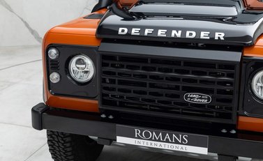 Land Rover Defender 110 Adventure Edition 20
