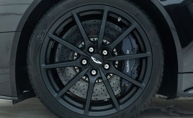 Aston Martin V12 Vantage S Coupe 24