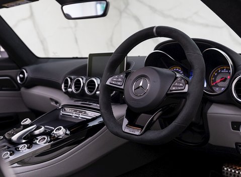 Mercedes-Benz Amg GT GT C Edition 50 Roadster 12