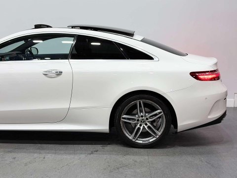 Mercedes-Benz E Class 2.0 E220d AMG Line (Premium) Coupe 2dr Diesel G-Tronic+ Euro 6 (s/s) (194 p 18