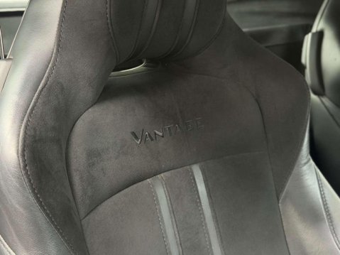 Aston Martin Vantage 4.0 V8 Coupe 2dr Petrol Auto Euro 6 (510 ps) 26