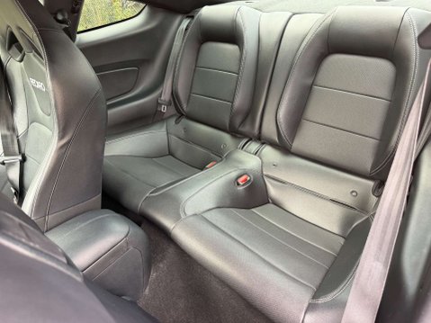 Ford Mustang 5.0 Mustang GT Auto 2dr 34