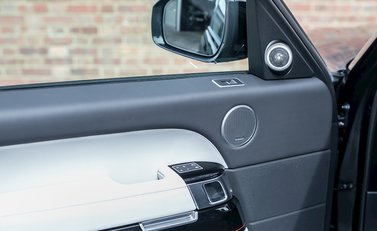 Land Rover Range Rover 5.0 SVAutobiography Dynamic 28