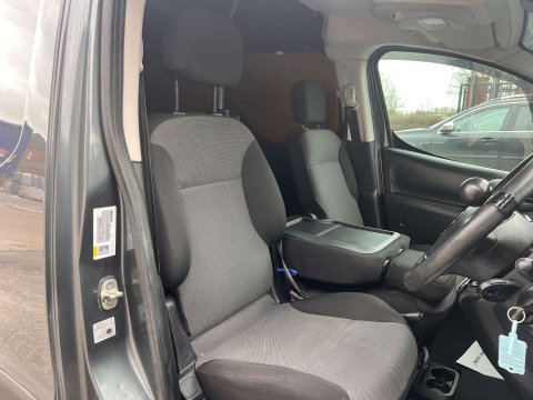 Citroen Berlingo 1.6 Berlingo 625 Enterprise Blue HDi 5dr 25
