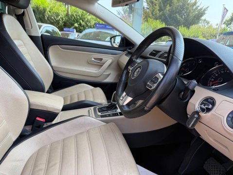 Volkswagen CC 2.0 TDI BlueMotion Tech R-Line DSG Euro 5 (s/s) 4dr 21