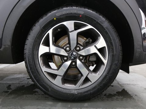 Kia Sportage 1.6 GDi 2 Euro 6 (s/s) 5dr 27