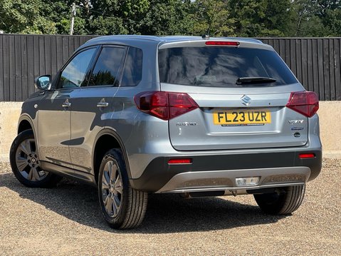 Suzuki Vitara SZ-T 2