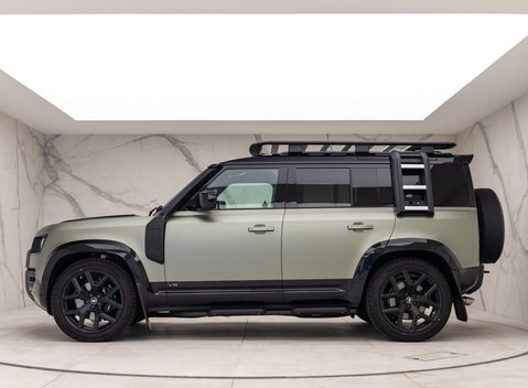 Land Rover Defender V8 3