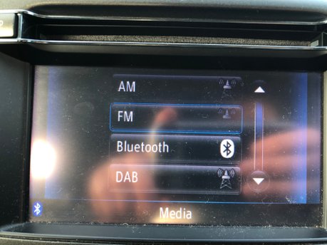 Toyota Rav 4 D-4D INVINCIBLE 70,000, 2 owners, towbar, AC, 28