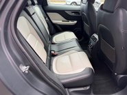 Jaguar F-Pace 2.0 P300 R-Sport SUV 5dr Petrol Auto AWD Euro 6 (s/s) (300 ps) 39