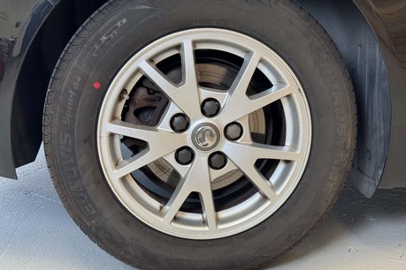 Vauxhall Insignia 2.0 CDTi ecoFLEX Design Hatchback 5dr Diesel Manual Euro 5 (s/s) (140 ps) 30