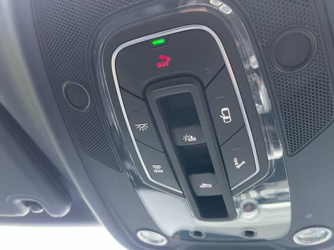 Bentley Bentayga 4.0 V8 Base Auto 4WD Euro 6 (s/s) 5dr 40