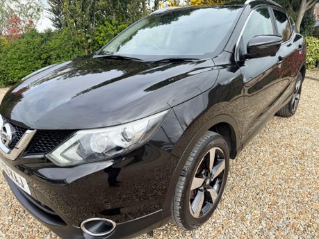 Nissan Qashqai 1.2 DIG-T N-Connecta 2WD Euro 6 (s/s) 5dr 6
