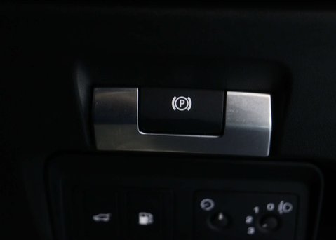 Land Rover Range Rover Evoque 1.5 Range Rover Evoque S P300e Auto 4WD 5dr 36