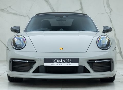 Porsche 911 Carrera T (992) 4