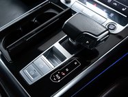 Audi Q8 3.0 Q8 Black Edition 55 TFSI MHEV Quattro Auto 4WD 5dr 31