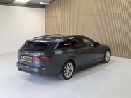 Jaguar XF 2.0 XF R-Sport D AWD Auto 4WD 5dr 10