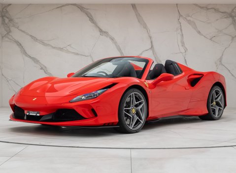 Ferrari F8 Spider 1