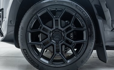 Land Rover Defender 90 D350 X-DYNAMIC HSE HARD TOP URBAN 27