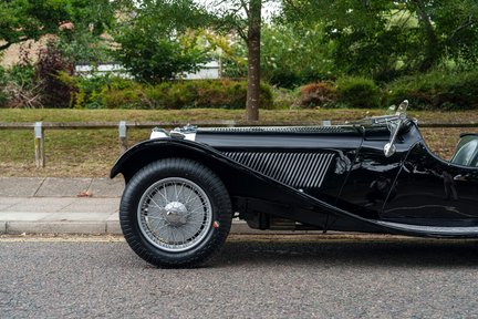 Jaguar SS100 3.5 Litre 11